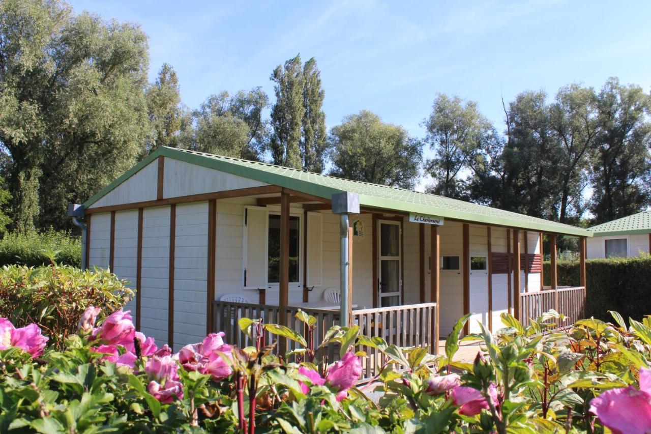 Camping Vesoul Vaivre-et-Montoille Buitenkant foto